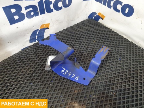 Кронштейн трубки компрессора