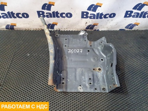 Корпус подножки правый