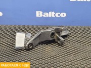 Кронштейн торсиона левый